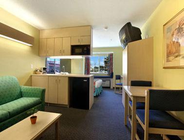 Microtel Inn & Suites By Wyndham Carolina Beach Δωμάτιο φωτογραφία